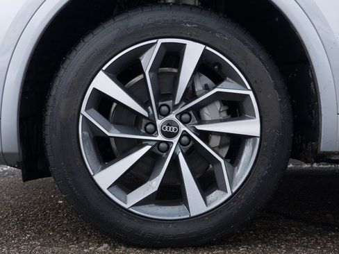 Certified 2023 Audi Q5 2.0T Premium Plus image 12