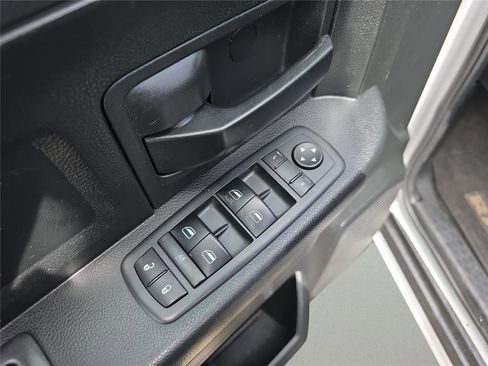 Used 2018 RAM 1500 Tradesman w/ Popular Equipment Group image 18