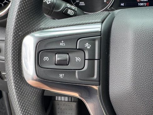 Used 2024 Chevrolet Blazer LT w/ Convenience Package FWD image 21