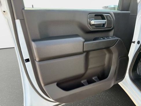 New 2026 GMC Sierra 2500 Pro w/ Convenience Package AWD/4WD image 17