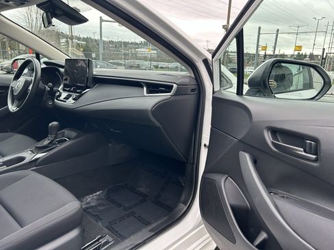 Certified 2024 Toyota Corolla LE image 15