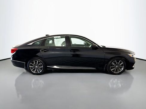 Used 2021 Honda Accord EX-L image 10