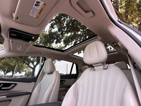 Used 2023 Mercedes-Benz EQS 450+ SUV image 22