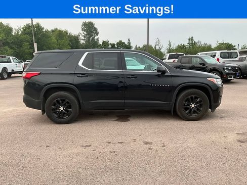Used 2019 Chevrolet Traverse LS AWD/4WD image 8