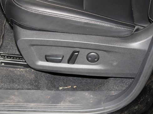 Used 2025 Nissan Murano SL AWD/4WD image 16