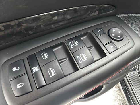 Used 2023 Dodge Durango R/T image 25