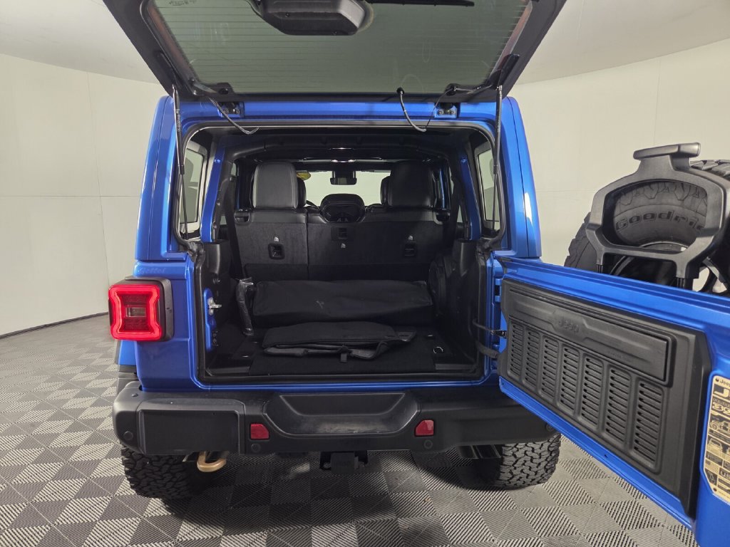 Used 2023 Jeep Wrangler Unlimited Rubicon 392 AWD/4WD image 26