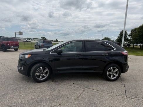 Used 2024 Ford Edge SEL w/ Convenience Package AWD/4WD image 9