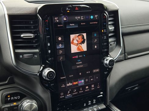 New 2026 RAM 1500 Laramie AWD/4WD image 22