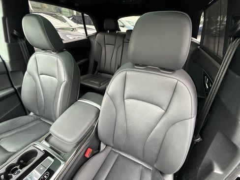 Used 2023 Audi Q8 Premium Plus AWD/4WD image 14
