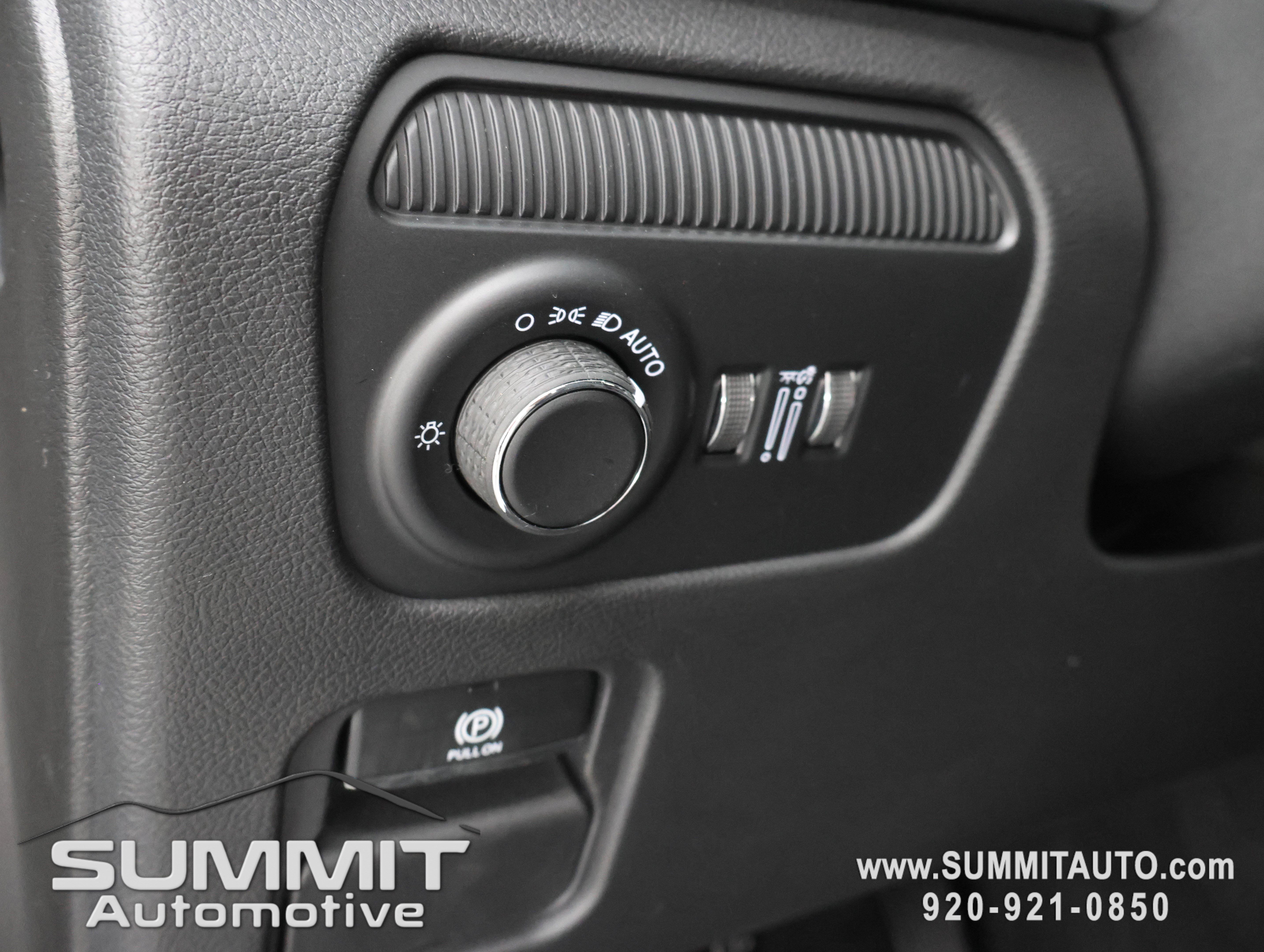 New 2026 Jeep Grand Wagoneer Summit AWD/4WD image 53