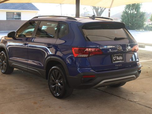 Used 2023 Volkswagen Taos S image 9