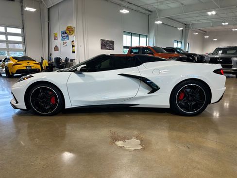 Used 2023 Chevrolet Corvette Stingray Convertible w/ LPO, Roadside Safety Package RWD image 4