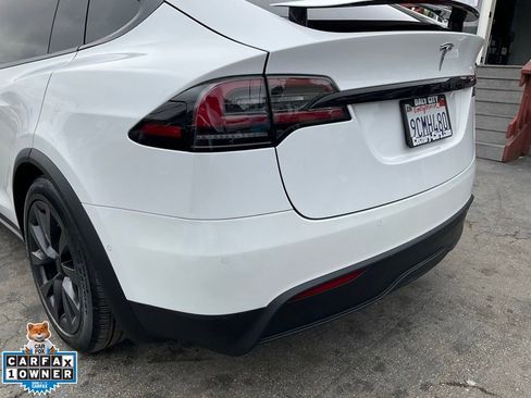Used 2022 Tesla Model X AWD/4WD image 84