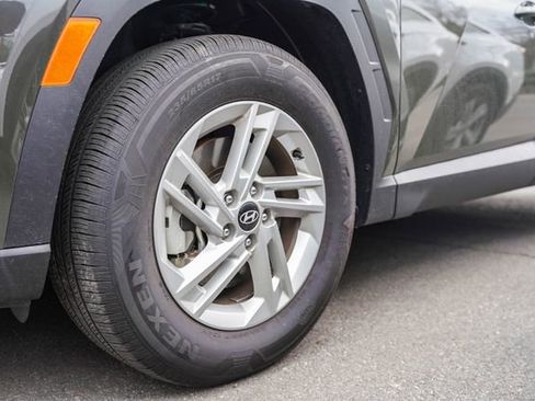 Used 2025 Hyundai Tucson SE image 8