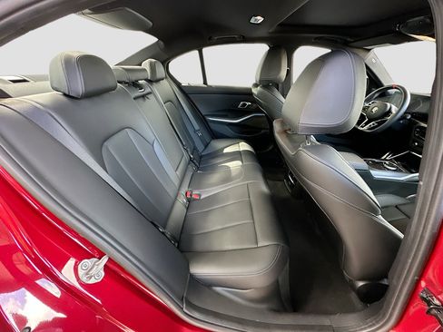 Used 2025 BMW M340i image 29