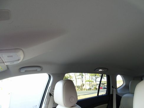 Used 2020 Buick Envision Preferred image 17