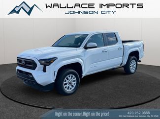 Used 2025 Toyota Tacoma SR5 video 2