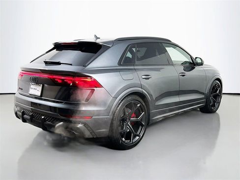 New 2026 Audi RS Q8 performance image 7
