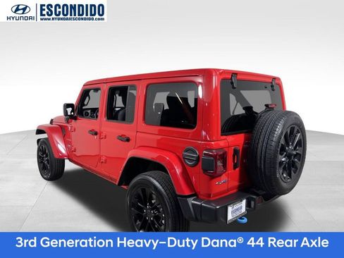 Used 2024 Jeep Wrangler Unlimited Sahara image 4