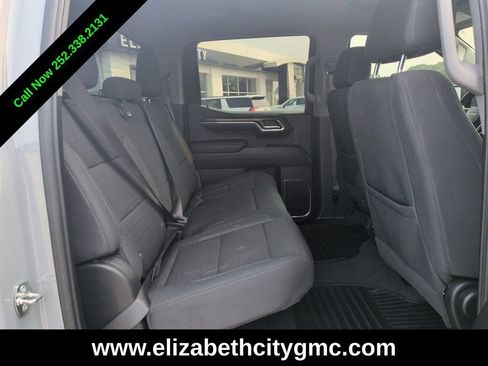 Used 2024 Chevrolet Silverado 1500 LT AWD/4WD image 19