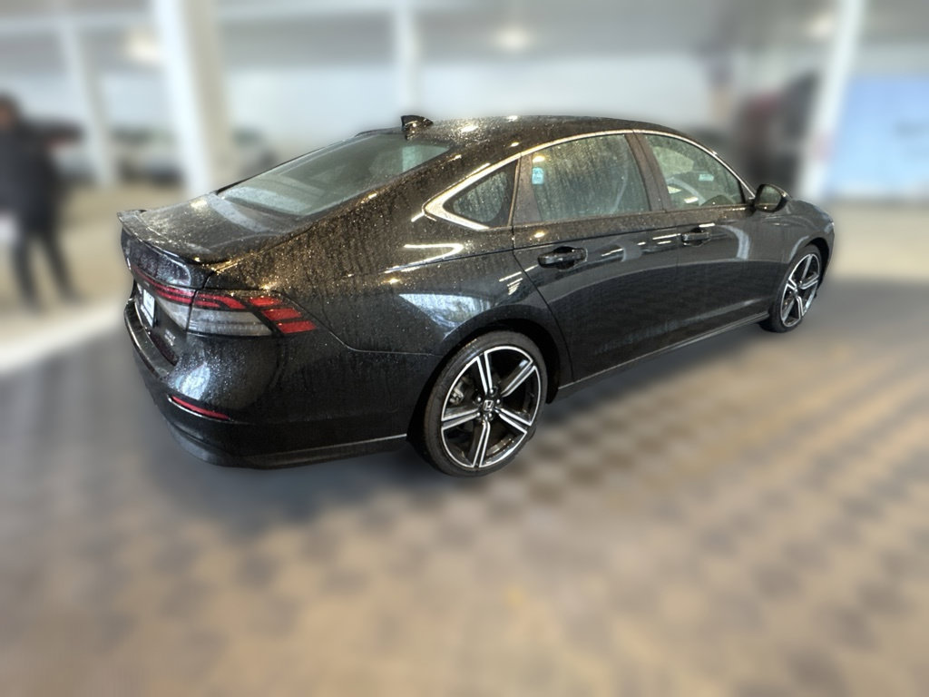 Used 2024 Honda Accord Sport image 8