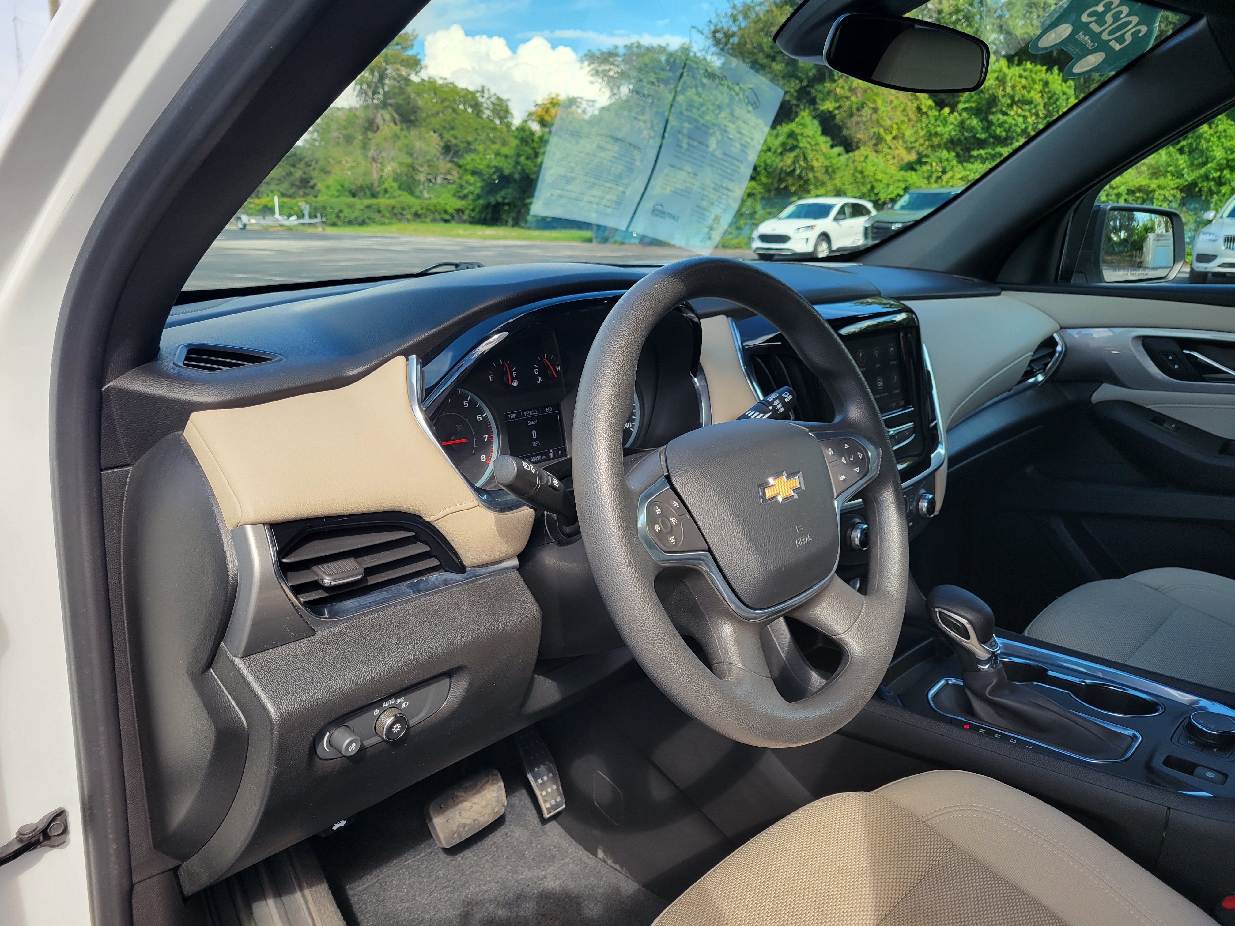 Certified 2023 Chevrolet Traverse LS FWD image 25