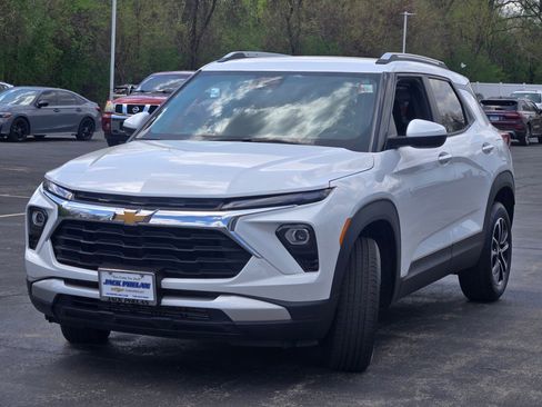 Certified 2025 Chevrolet TrailBlazer LT AWD/4WD image 5
