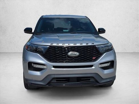 Certified 2022 Ford Explorer ST w/ Equipment Group 401A AWD/4WD image 2