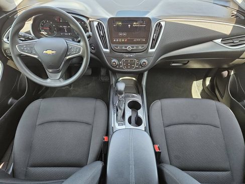 Used 2025 Chevrolet Malibu LT FWD image 22