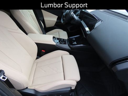 New 2026 BMW X3 xDrive30 w/ Premium Package image 13