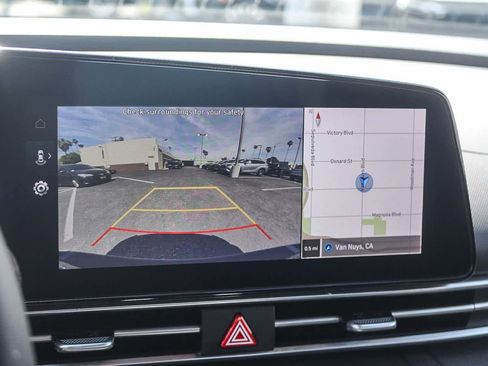 Certified 2023 Hyundai Elantra SEL w/ Convenience Package image 33