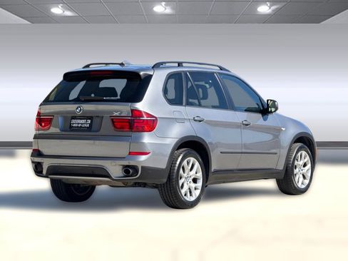 Used 2011 BMW X5 xDrive35i image 8