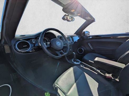 Used 2016 Volkswagen Beetle 1.8T S image 13