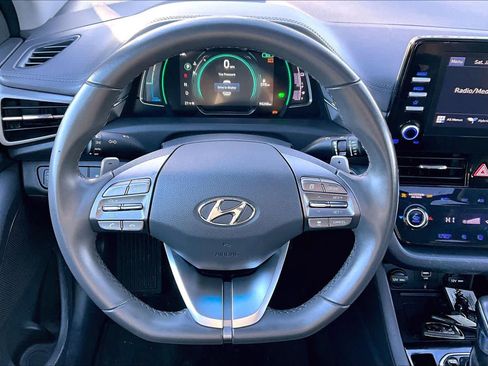 Used 2022 Hyundai Ioniq SEL image 6