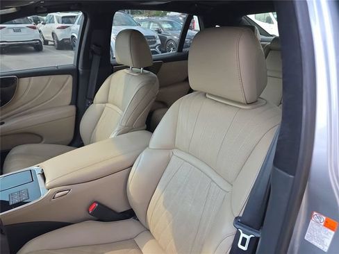 Used 2023 Lexus LS 500 AWD w/ Interior Upgrade Package image 21