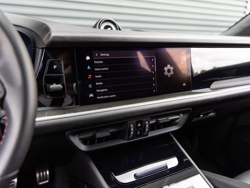 Certified 2024 Porsche Cayenne Turbo GT AWD/4WD image 16