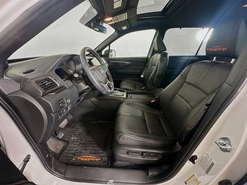 Used 2023 Honda Passport TrailSport image 13