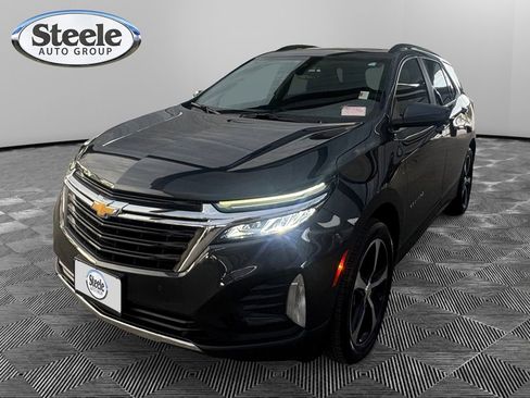 Used 2022 Chevrolet Equinox LT image 1