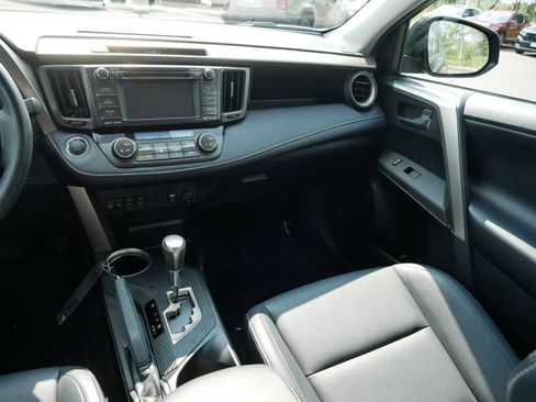 Used 2013 Toyota RAV4 Limited AWD/4WD image 14