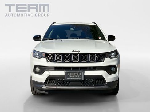 New 2026 Jeep Compass Latitude image 2