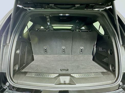 Used 2021 Chevrolet Tahoe High Country AWD/4WD image 29