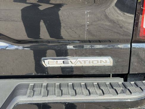Used 2021 GMC Sierra 1500 Elevation w/ Preferred Package AWD/4WD image 36