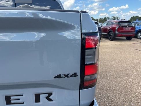 New 2026 Nissan Frontier SV w/ All-Weather Content Package image 4