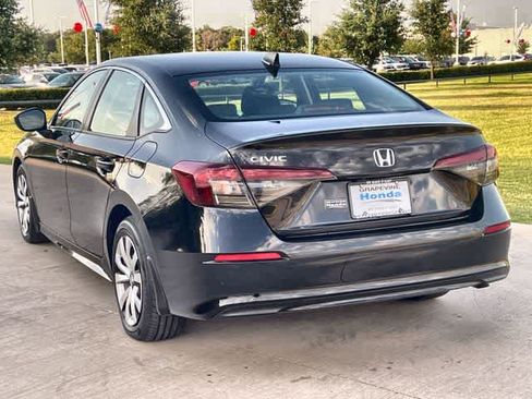 Used 2025 Honda Civic LX image 5