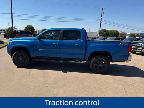 Used 2016 Toyota Tacoma SR5 w/ Towing Package RWD image 4