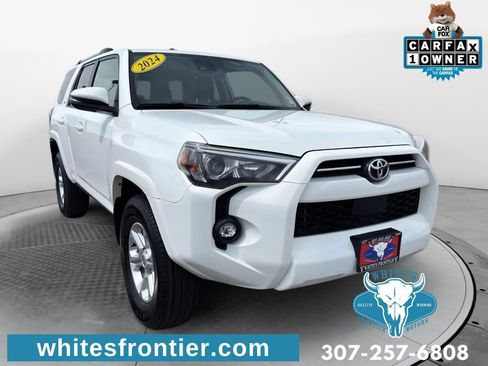 Used 2024 Toyota 4Runner SR5 Premium w/ Moonroof Package AWD/4WD image 3