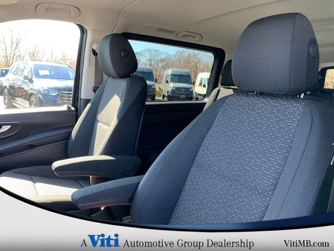 Used 2023 Mercedes-Benz Metris Passenger image 13