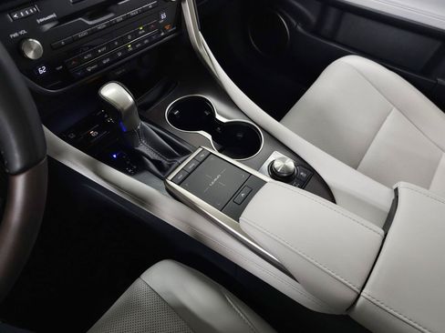 Used 2020 Lexus RX 350 AWD w/ Premium Package image 29