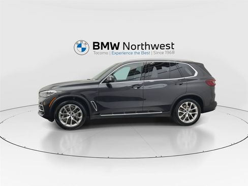Used 2022 BMW X5 xDrive40i w/ Premium Package AWD/4WD image 10